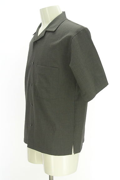 クリックで大画像表示 PLST(プラステ)の古着「接触冷感オープンカラーシャツ(カジュアルシャツ)」大画像3へ