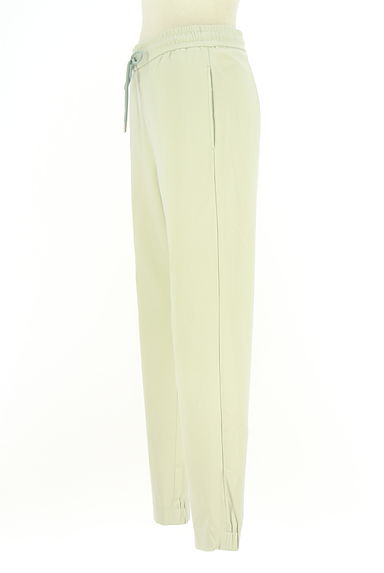 クリックで大画像表示 PLST(プラステ)の古着「カラージョガーパンツ(パンツ)」大画像3へ