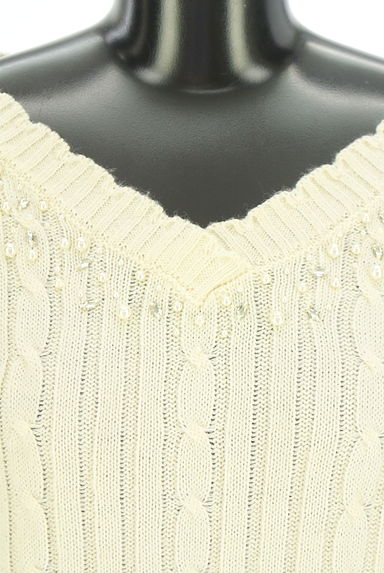 クリックで大画像表示 axes femme(アクシーズファム)の古着「パール付きケーブルニット(ニット)」大画像4へ