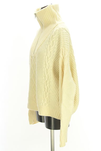 TOMORROWLAND（トゥモローランド）の古着「MACPHEE ハーフジップアランケーブルニットトップス（セーター）」大画像３へ