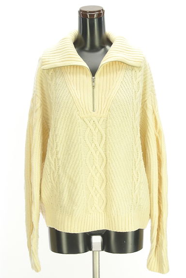 TOMORROWLAND（トゥモローランド）の古着「MACPHEE ハーフジップアランケーブルニットトップス（セーター）」大画像４へ