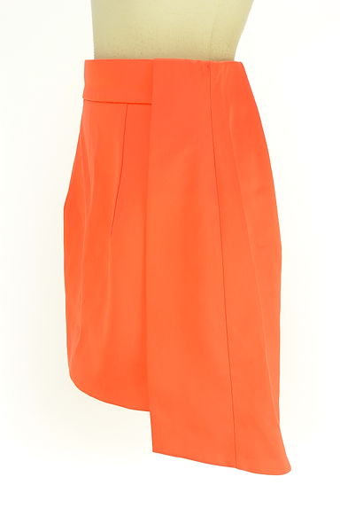 Snidel（スナイデル）の古着「イレギュラーヘム艶ミニスカート（ミニスカート）」大画像３へ