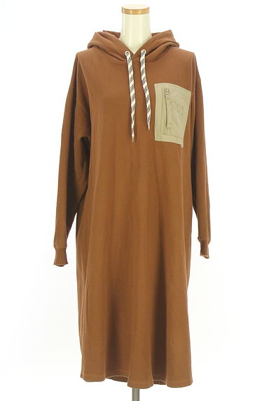 CUBE SUGAR（キューブシュガー）の古着「フーディスウェットワンピース（ワンピース・チュニック）」大画像１へ