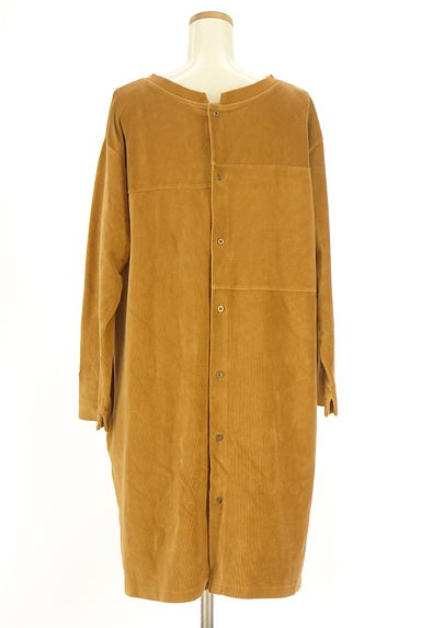 CUBE SUGAR（キューブシュガー）の古着「前後着膝丈ワンピース（ブルゾン・スタジャン）」大画像２へ