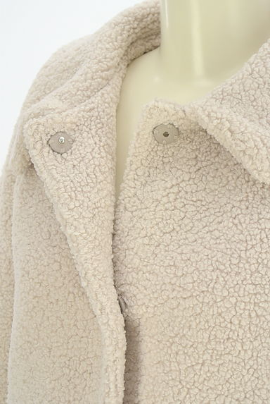 MISCH MASCH（ミッシュマッシュ）の古着「ショートボアコート（コート）」大画像４へ