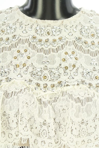 DEICY（デイシー）の古着「スパンコール付きレースブラウス（カットソー・プルオーバー）」大画像４へ