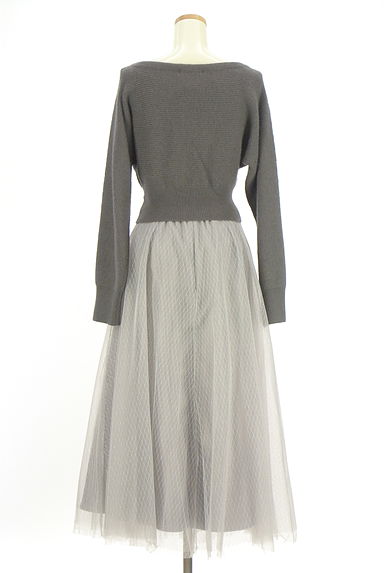 Snidel（スナイデル）の古着「ニットカーデ×チュールロングスカート セットアップ（セットアップ（ジャケット＋スカート））」大画像２へ