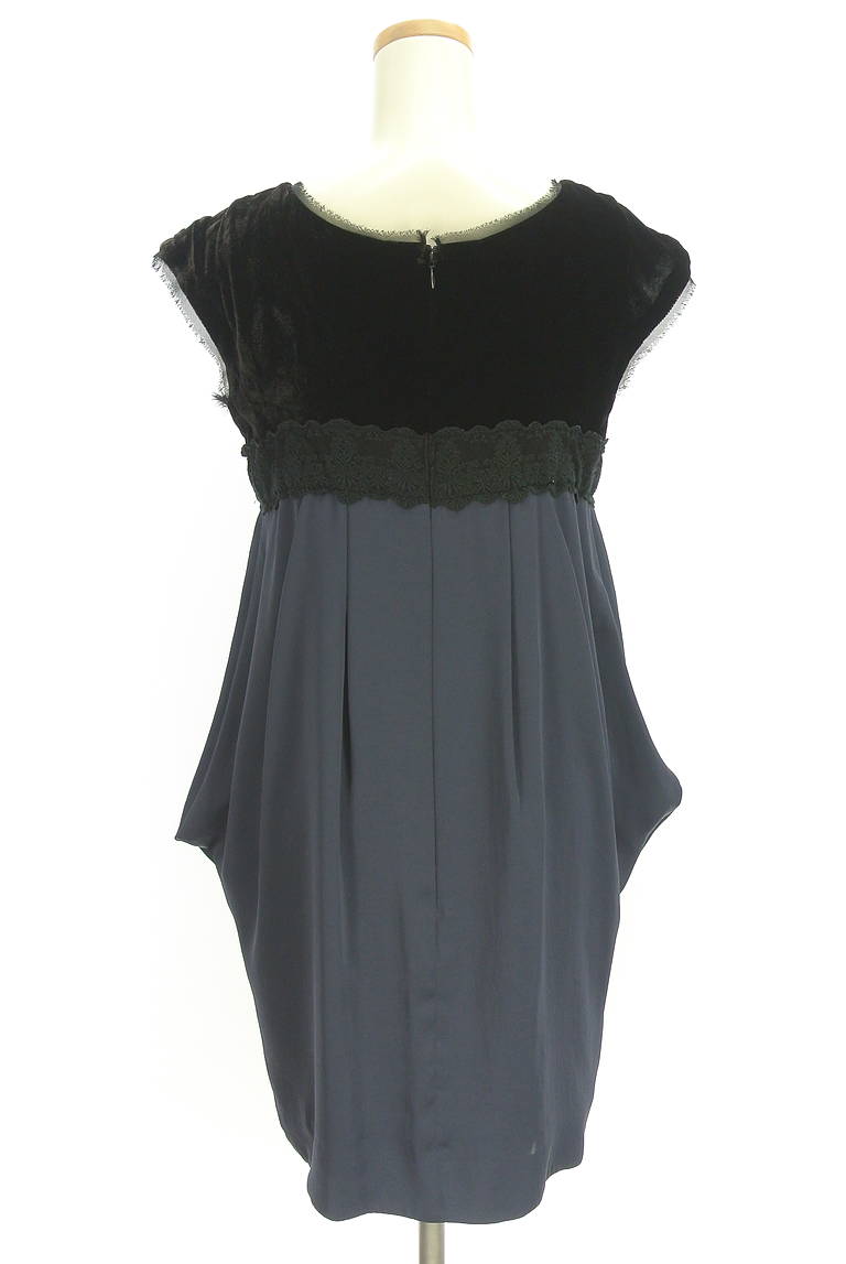 JUSGLITTY（ジャスグリッティー）の古着「商品番号：PR10340435」-大画像2