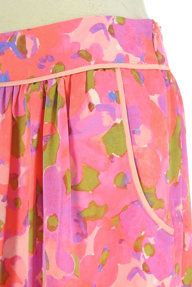 Chesty（チェスティ）の古着「膝上丈花柄スカート（ミニスカート）」大画像４へ