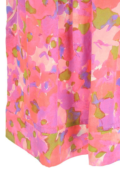 Chesty（チェスティ）の古着「膝上丈花柄スカート（ミニスカート）」大画像５へ