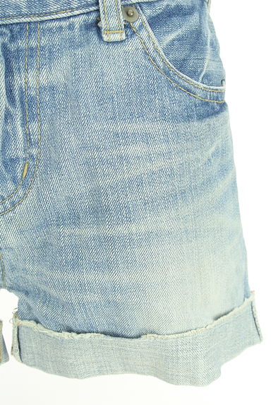 NATURAL BEAUTY BASIC（ナチュラルビューティベーシック）の古着「デニムショートパンツ（ショートパンツ・ハーフパンツ）」大画像４へ