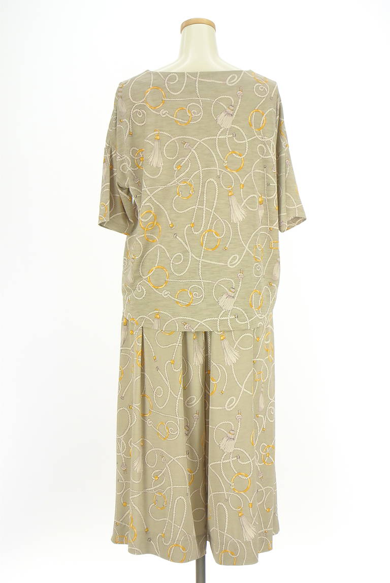 DoCLASSE（ドゥクラッセ）の古着「商品番号：PR10340466」-大画像2