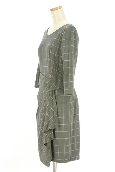 JUSGLITTY（ジャスグリッティー）の古着「チェック柄ドレープ膝丈ワンピース（ワンピース・チュニック）」大画像３へ