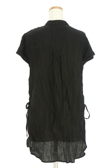 AZUL BY MOUSSY（アズールバイマウジー）の古着「サイドリボンしわ加工ブラウス（ブラウス）」大画像２へ