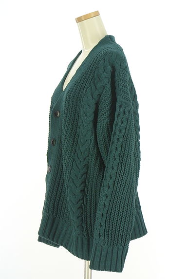 AZUL BY MOUSSY（アズールバイマウジー）の古着「オーバーサイズケーブルニットカーデ（カーディガン・ボレロ）」大画像３へ