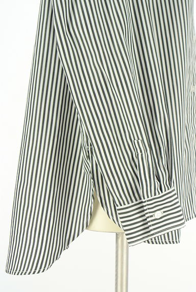 AZUL BY MOUSSY（アズールバイマウジー）の古着「バックタックストライプシャツ（カジュアルシャツ）」大画像５へ
