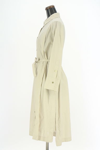 クリックで大画像表示 DoCLASSE(ドゥクラッセ)の古着「膝下丈シャツワンピース(ワンピース・チュニック)」大画像3へ