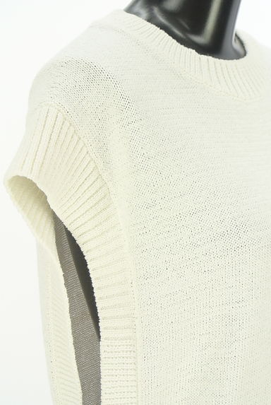 HIROKO BIS（ヒロコビス）の古着「essentiel HIROKO BIS ニットベスト（ベスト・ジレ）」大画像４へ