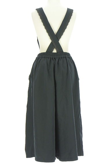 クリックで大画像表示 axes femme(アクシーズファム)の古着「ミモレ丈タックフレアパンツ(オーバーオール・サロペット)」大画像2へ