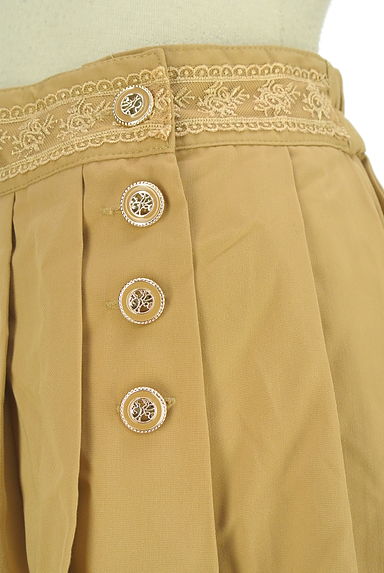 クリックで大画像表示 axes femme(アクシーズファム)の古着「裏地ショートパンツタイプタックプリーツスカート(ミニスカート)」大画像4へ