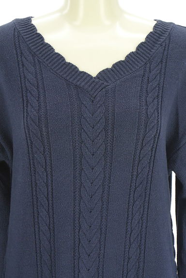 axes femme（アクシーズファム）の古着「サイドシフォン膝丈ケーブルニットワンピ（ワンピース・チュニック）」大画像４へ