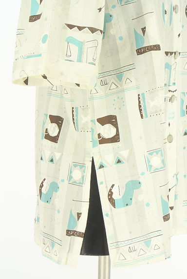 クリックで大画像表示 LEILIAN(レリアン)の古着「ストライプ×エスニックプリント 半そでシャツ(ブラウス)」大画像5へ