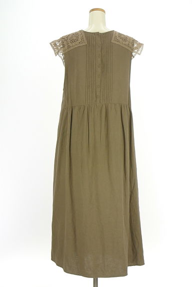 クリックで大画像表示 Samansa Mos2(サマンサモスモス)の古着「刺繍レース付きノースリワンピース(ワンピース・チュニック)」大画像2へ