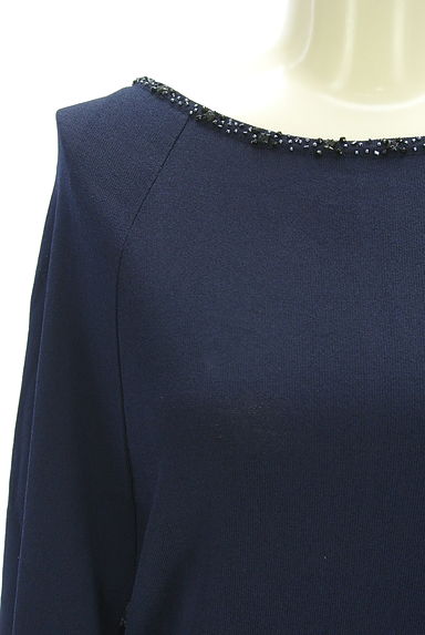 クリックで大画像表示 COUP DE CHANCE(クードシャンス)の古着「ビーズネックフレアスリーブニット(ニット)」大画像4へ