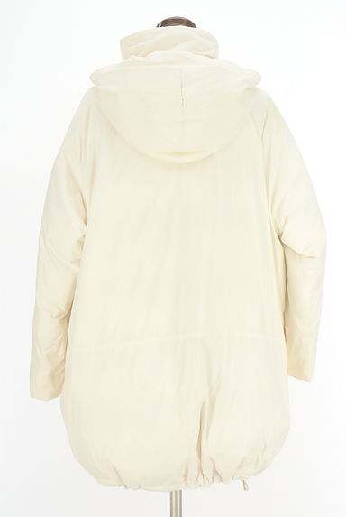 NATURAL BEAUTY BASIC（ナチュラルビューティベーシック）の古着「中わたボリュームミドル丈コート（コート）」大画像２へ