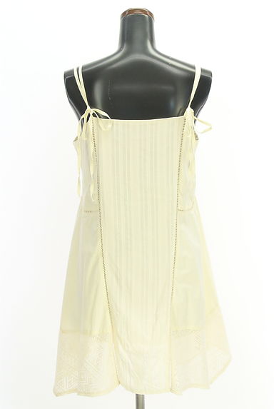 クリックで大画像表示 Kastane(カスタネ)の古着「レース切替キャミワンピース(キャミワンピース)」大画像2へ