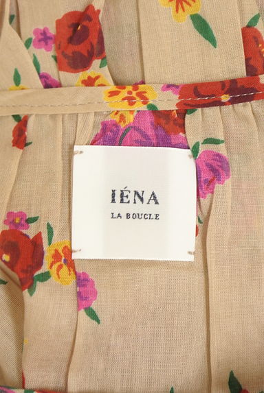 IENA（イエナ）の古着「ボリューム袖花柄ブラウス（カットソー・プルオーバー）」大画像６へ