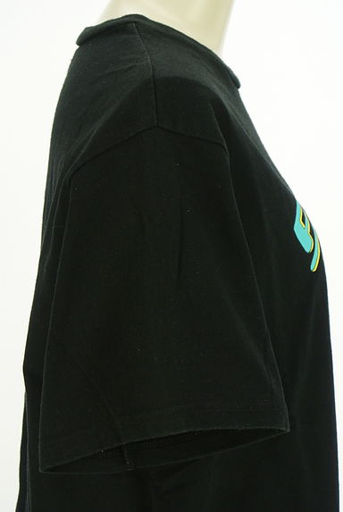 PUNYUS（プニュズ）の古着「ロゴプリントTシャツ（Ｔシャツ）」大画像５へ