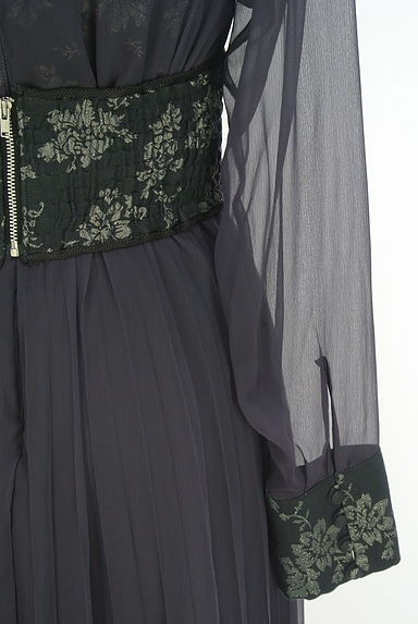 クリックで大画像表示 AMERI(アメリ)の古着「ラメ花柄切替シフォンワンピース(ワンピース・チュニック)」大画像5へ