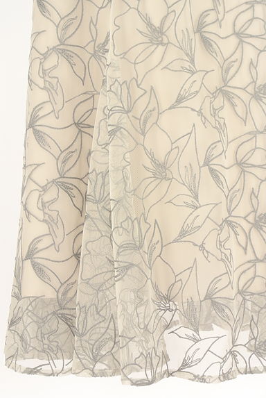 クリックで大画像表示 Apuweiser riche(アプワイザーリッシェ)の古着「花柄刺繍チュールロングスカート(ロングスカート・マキシスカート)」大画像5へ