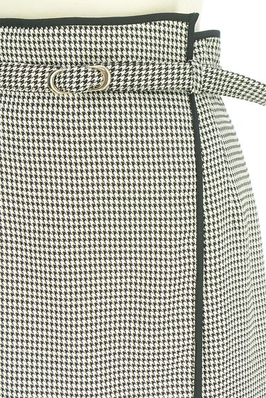 JUSGLITTY（ジャスグリッティー）の古着「ベルト付き千鳥格子柄ラップ風スカート（スカート）」大画像４へ