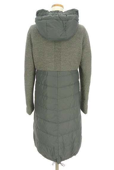 BEATRICE（ベアトリス）の古着「ニット×ナイロンフーディダウンコート（ダウンジャケット・ダウンコート）」大画像２へ