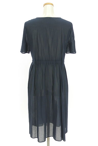 DAKS（ダックス）の古着「ドロストシアーミモレワンピース（ワンピース・チュニック）」大画像２へ