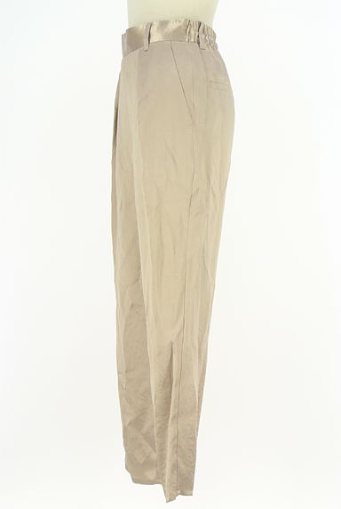 LOUNIE（ルーニィ）の古着「サテンタックテーパードパンツ（パンツ）」大画像３へ