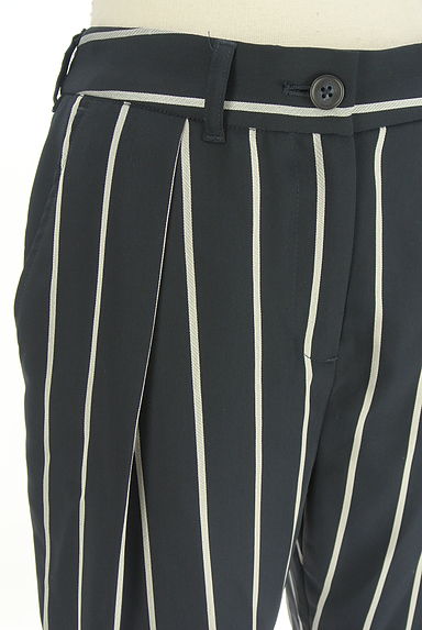 PLST（プラステ）の古着「ストライプテックテーパードパンツ（パンツ）」大画像４へ