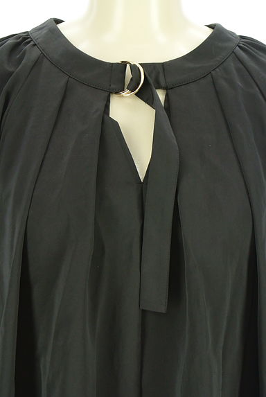 PLST（プラステ）の古着「ベルト付きキーネックフレアブラウス（カットソー・プルオーバー）」大画像４へ