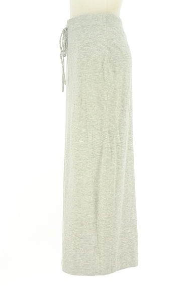 PLST（プラステ）の古着「TERRACE&1MILE ニットロングスカート（ロングスカート・マキシスカート）」大画像３へ