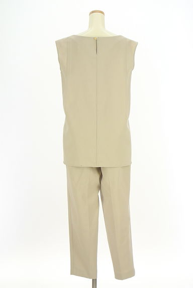 PLST（プラステ）の古着「ノースリトップス+テーパードパンツ（セットアップ（ジャケット＋パンツ））」大画像２へ