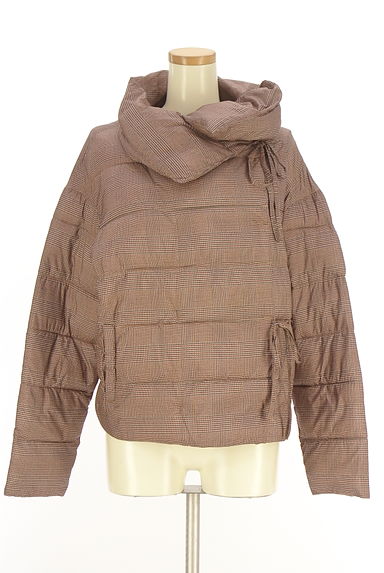 ADOLFO DOMINGUEZ（アドルフォドミンゲス）の古着「折り返し襟中綿チェックコート（コート）」大画像１へ