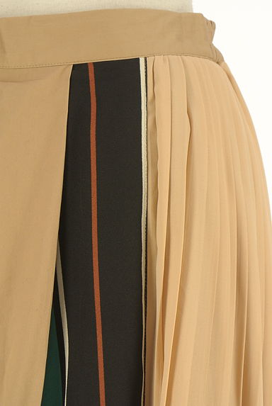 antiqua（アンティカ）の古着「patterntorso 異素材切替アシメロングスカート（ロングスカート・マキシスカート）」大画像４へ