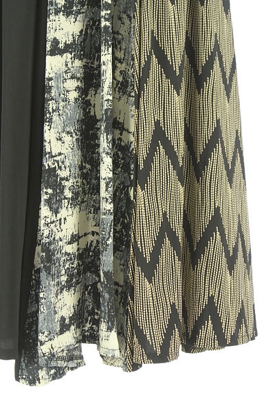 antiqua（アンティカ）の古着「patterntorso 柄切替ボリュームミモレスカート（スカート）」大画像５へ