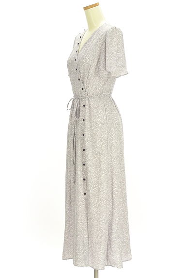 Snidel（スナイデル）の古着「総柄フレアワンピース（ワンピース・チュニック）」大画像３へ