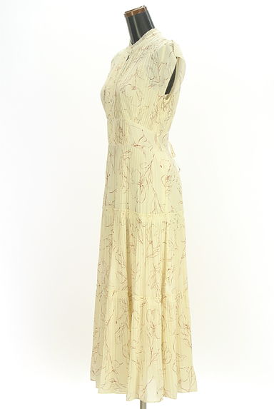 Snidel（スナイデル）の古着「花柄プリーツシフォンワンピース（ワンピース・チュニック）」大画像３へ