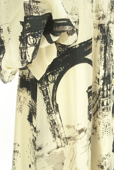 Snidel（スナイデル）の古着「総柄ボリュームスリーブワンピース（ワンピース・チュニック）」大画像５へ