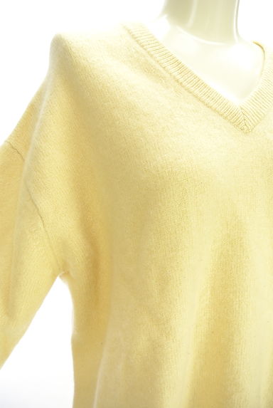 Snidel（スナイデル）の古着「Vネックニットトップス（ニット）」大画像４へ