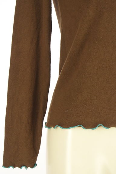 LE SOUK HOLIDAY（ルスークホリデー）の古着「メロウフリルハイネックカットソー（カットソー・プルオーバー）」大画像５へ